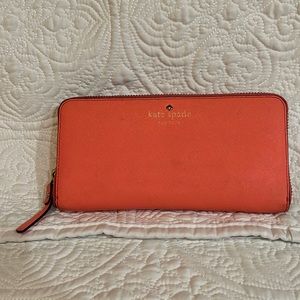 Kate Spade‎ large zip up wallet